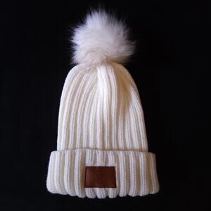 Womens Leeman New York Hat Beanie Knit Pom Pom White w/ Leather Patch Winter